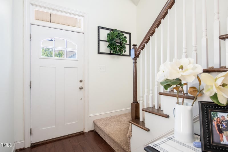 701 Cherry Tree Dr, Mebane, NC 27302