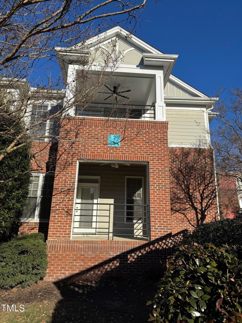 701 Copperline Dr #208, Chapel Hill, NC 27516