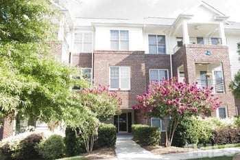 701 Copperline Dr #301, Chapel Hill, NC 27516