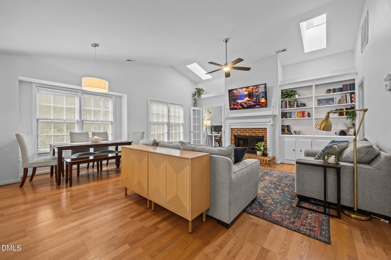 701 Cross Timbers Dr, Durham, NC 27713