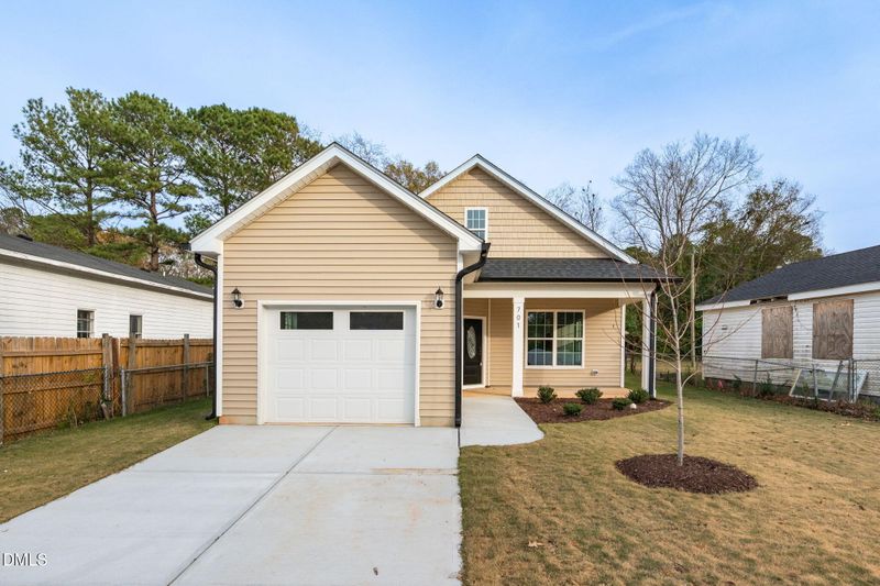 701 East St #A, Smithfield, NC 27577