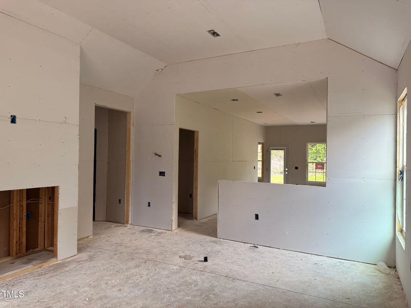 701 East St, Smithfield, NC 27577