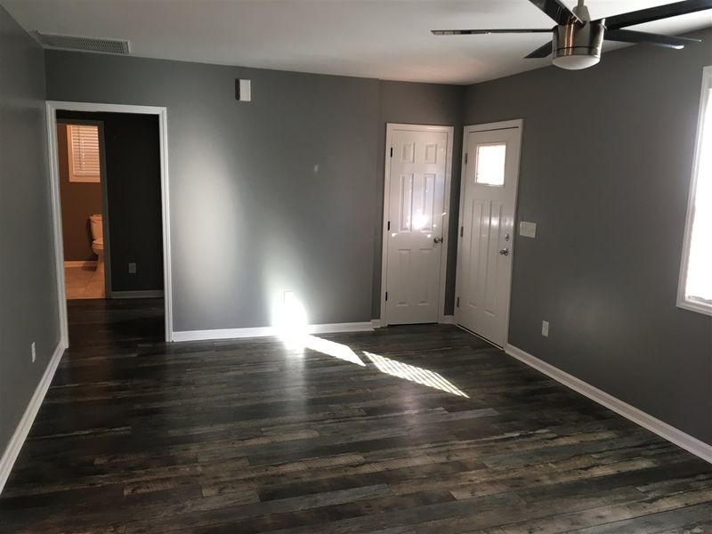 701 E Ellerbee St, Durham, NC 27704