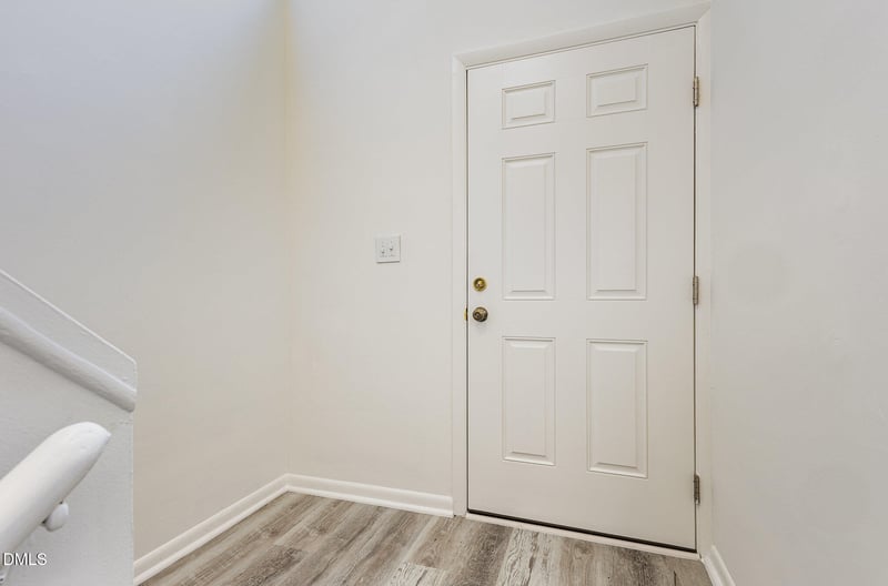 701 Godwin Ct, Raleigh, NC 27606