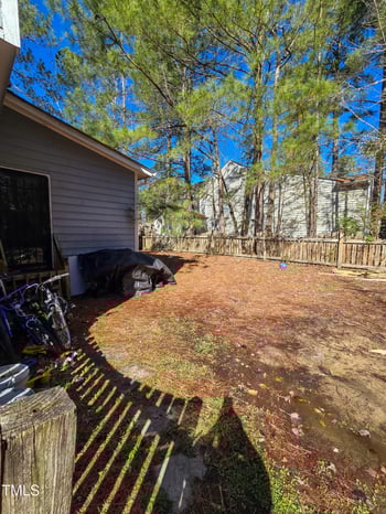 701 Grandview Dr, Durham, NC 27703