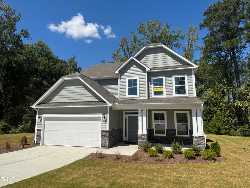 701 Highview Dr, Benson, NC 27504