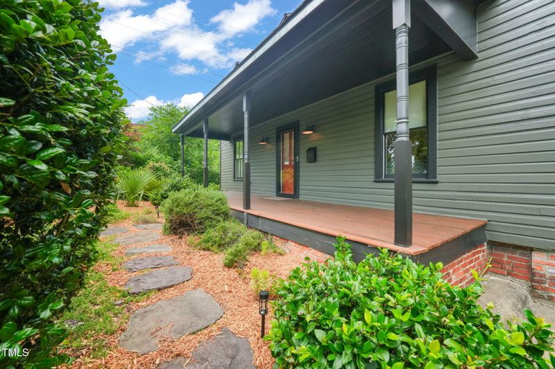 701 Holloway St, Durham, NC 27701