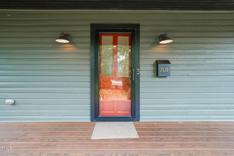 701 Holloway St, Durham, NC 27701