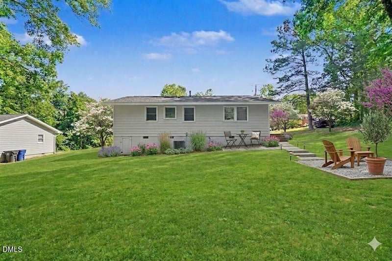 701 Justice Heights St, Apex, NC 27502