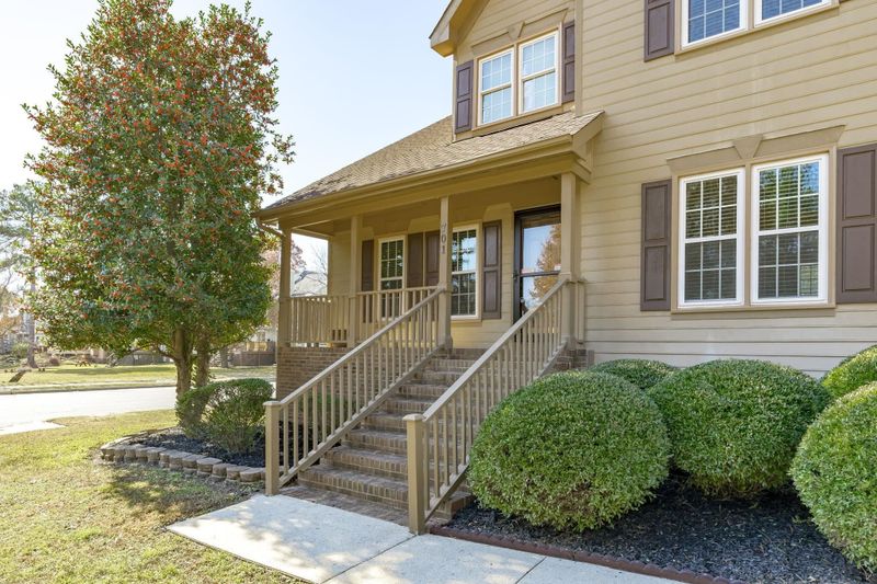 701 Lake Brandon Trl, Raleigh, NC 27610