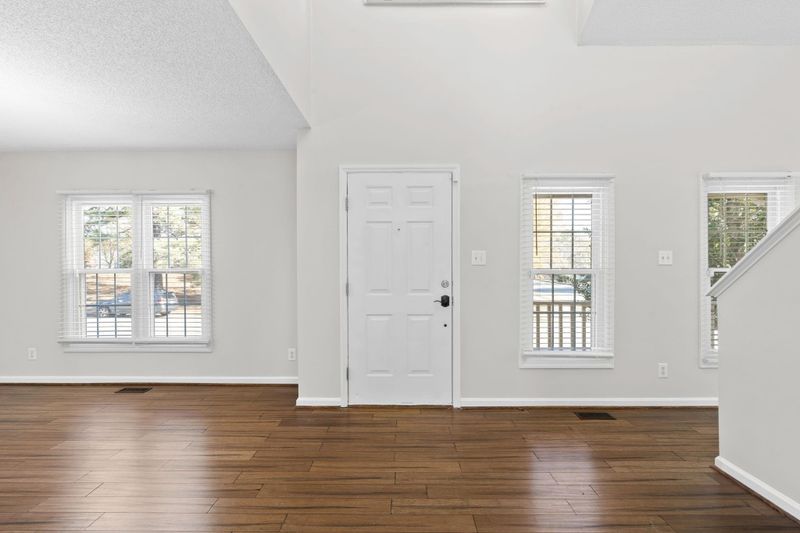 701 Lake Brandon Trl, Raleigh, NC 27610