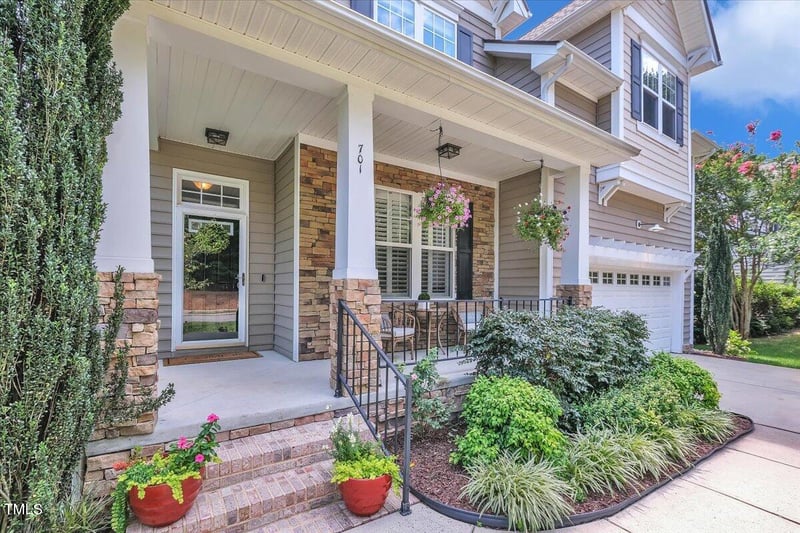 701 Lyon Tree Ln, Durham, NC 27713