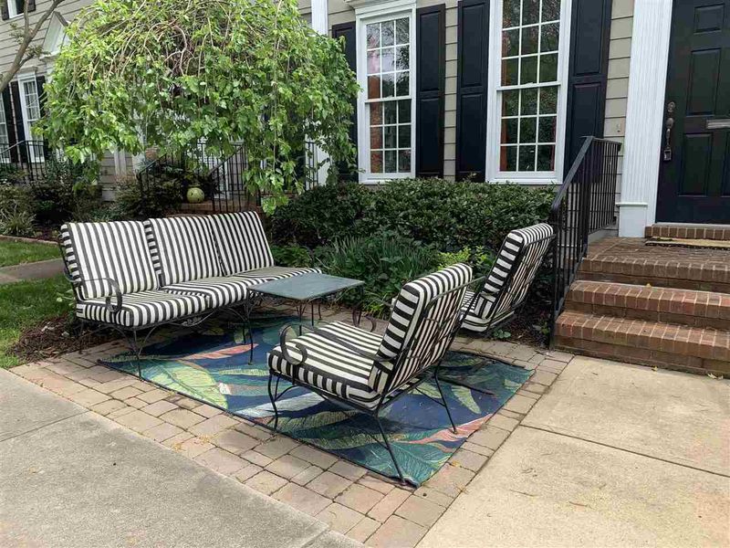 701 Mcclure Dr, Raleigh, NC 27603