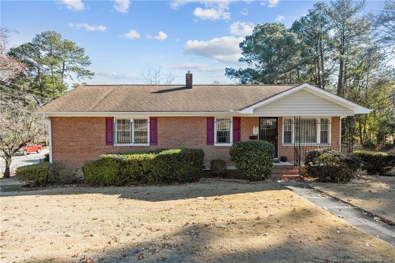 701 Mclamb Ave, Fayetteville, NC 28301