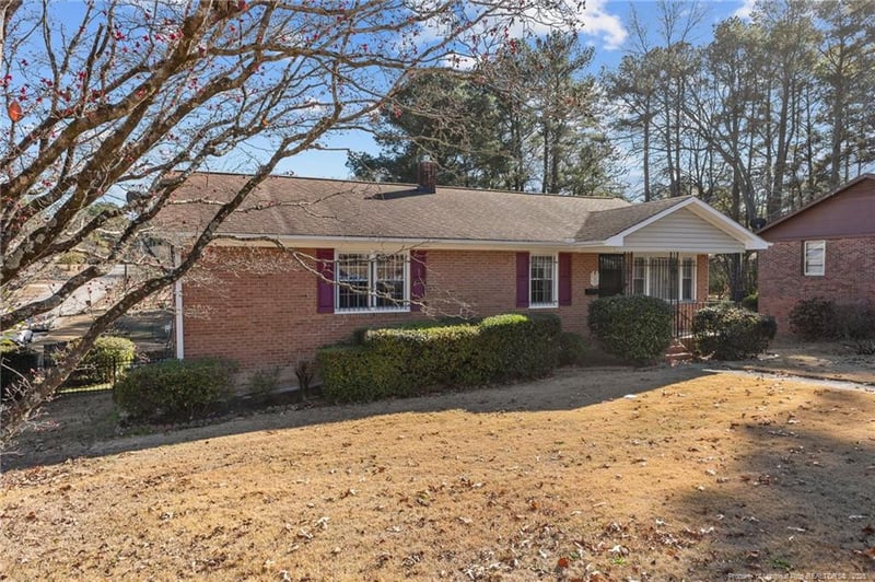 701 Mclamb Ave, Fayetteville, NC 28301
