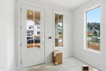 701 Mildred Oaks Ct, Cary, NC 27519