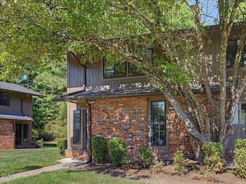 701 Oak Tree Dr, Chapel Hill, NC 27517