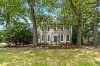701 Oakhall Dr, Holly Springs, NC 27540