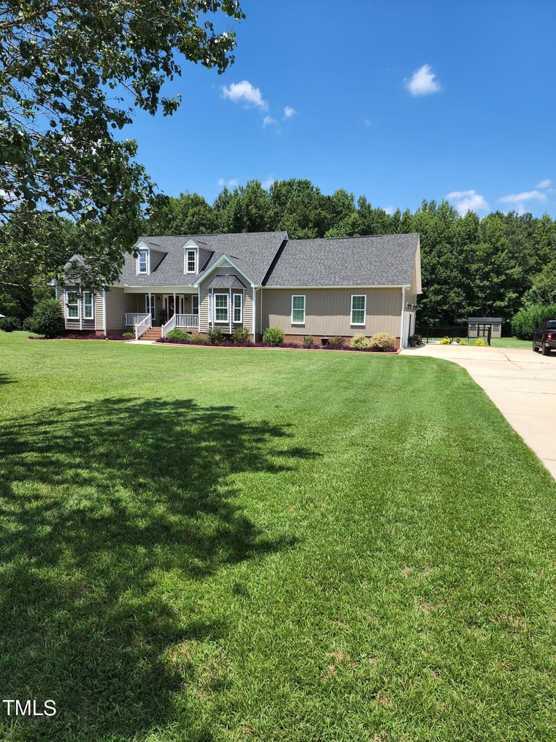 701 Pierce Rd, Garner, NC 27529