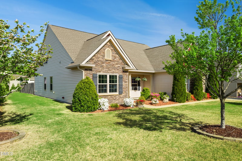 701 Spruce Meadows Ln, Willow Springs, NC 27592