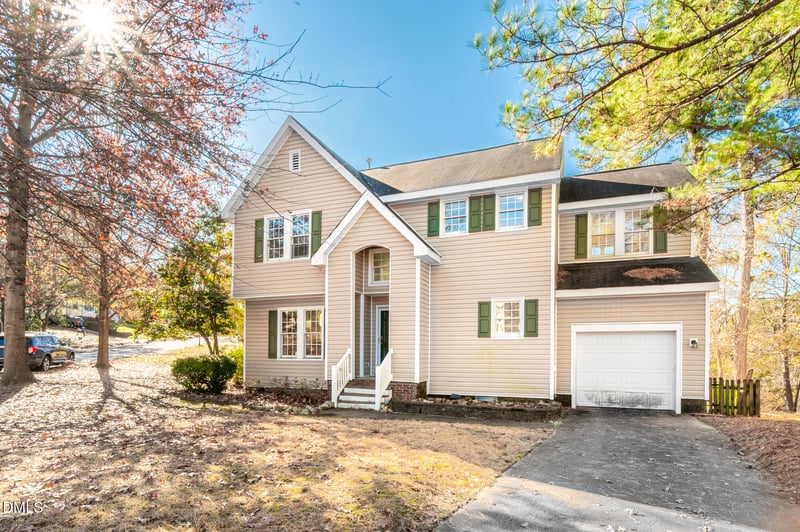 701 Thistlegate Trl, Raleigh, NC 27610