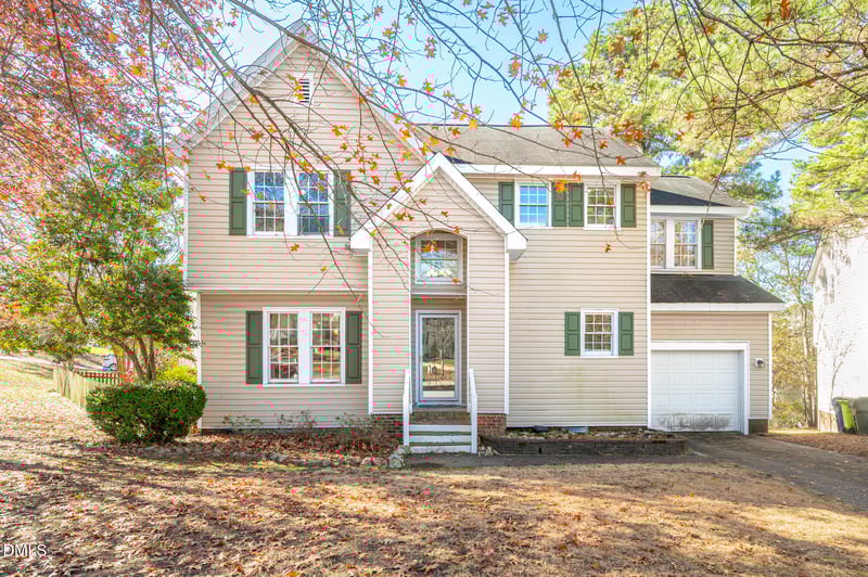 701 Thistlegate Trl, Raleigh, NC 27610