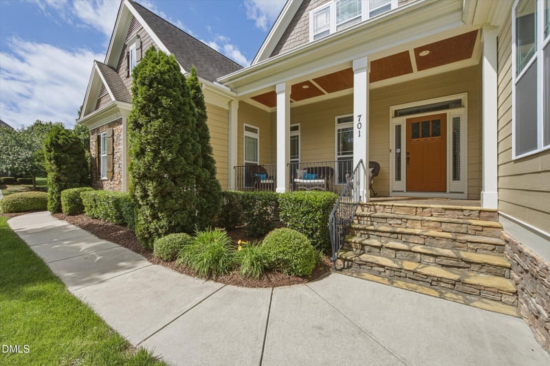 701 Toms Creek Rd, Cary, NC 27519
