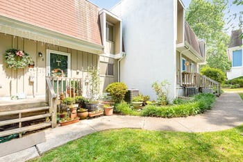 7010 Longstreet Dr #B, Raleigh, NC 27615
