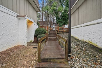 7010 Longstreet Dr #C, Raleigh, NC 27615