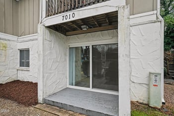 7010 Longstreet Dr #C, Raleigh, NC 27615