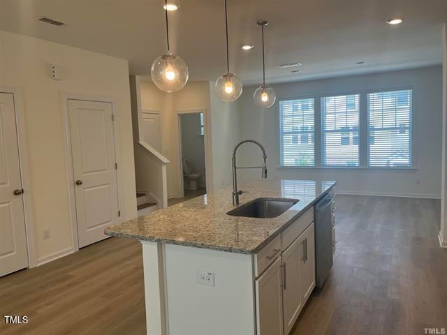 7011 Gentle Pine Pl, Raleigh, NC 27613