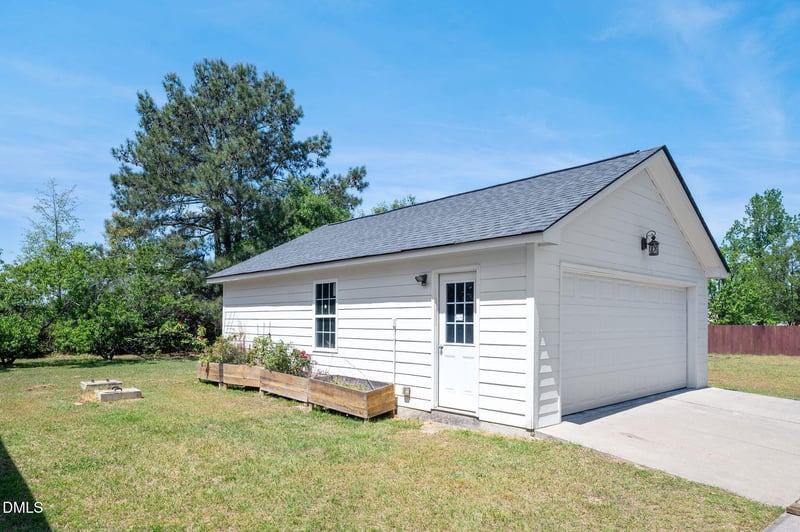 7012 Field Hill Rd, Raleigh, NC 27603