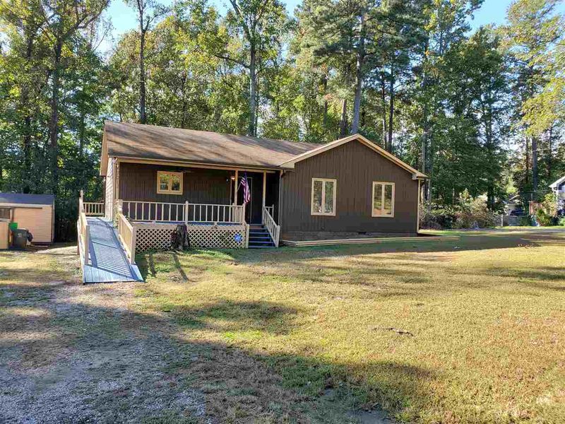7012 Fox Rd, Raleigh, NC 27616