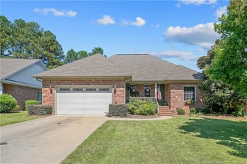 7012 Pitcairn Dr, Fayetteville, NC 28306