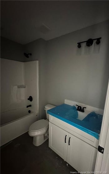 7014 Summerlin Dr, Fayetteville, NC 28306