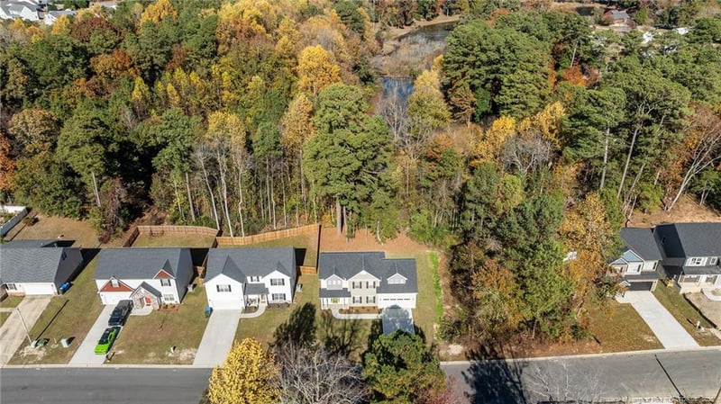 7014 Summerlin Dr, Fayetteville, NC 28306