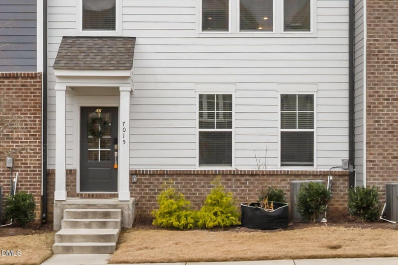 7015 Gentle Pine Pl, Raleigh, NC 27613