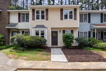 7015 Staghorn Ln, Raleigh, NC 27615