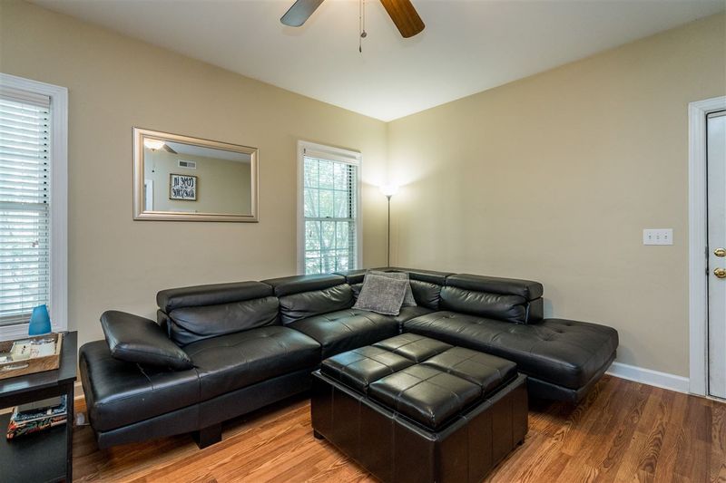 7016 Sandy Forks Rd #201, Raleigh, NC 27615