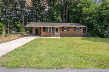 7017 Bronwyn St, Fayetteville, NC 28314