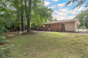 7017 Bronwyn St, Fayetteville, NC 28314
