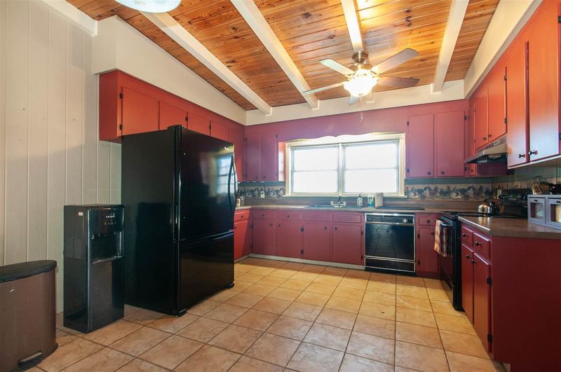 7017 Penny Rd, Raleigh, NC 27606