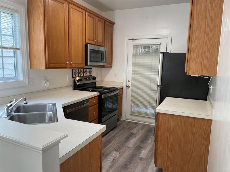 7018 Sandy Forks Rd #202, Raleigh, NC 27615