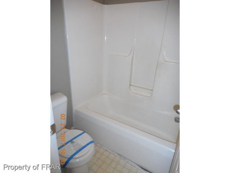 7019 Byerly Dr, Hope Mills, NC 28348