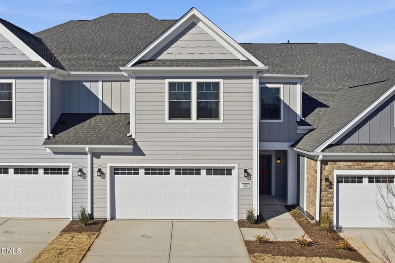 702 Blackpool Dr, Durham, NC 27703