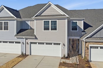 702 Blackpool Dr, Durham, NC 27703