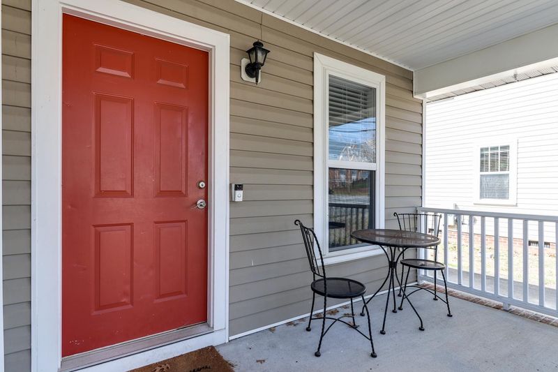702 S Bloodworth St, Raleigh, NC 27601