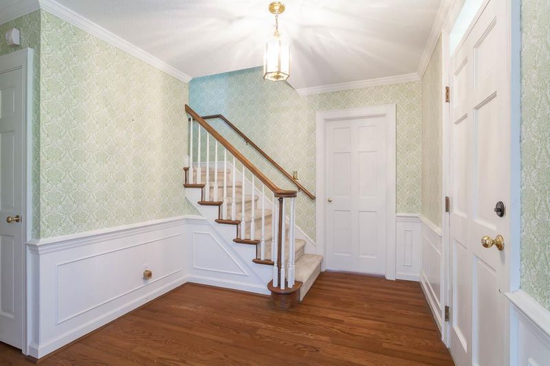 702 Chestnut Dr, Smithfield, NC 27577