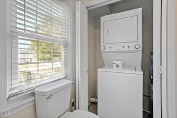 702 Colleton Rd, Raleigh, NC 27610