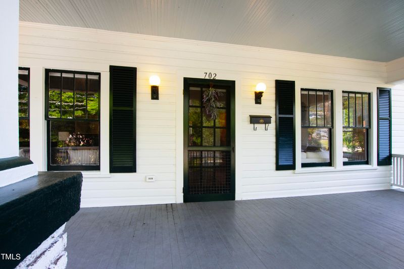 702 Colonial St, Durham, NC 27701